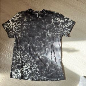 Lululemon all yours tee size 4 tie dye